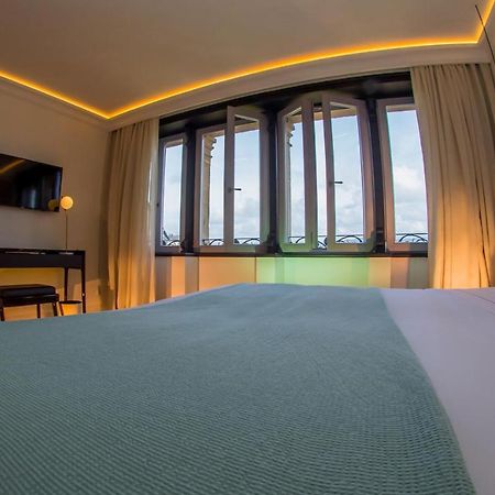Hotel Boutique Loriente Рибадео Екстериор снимка