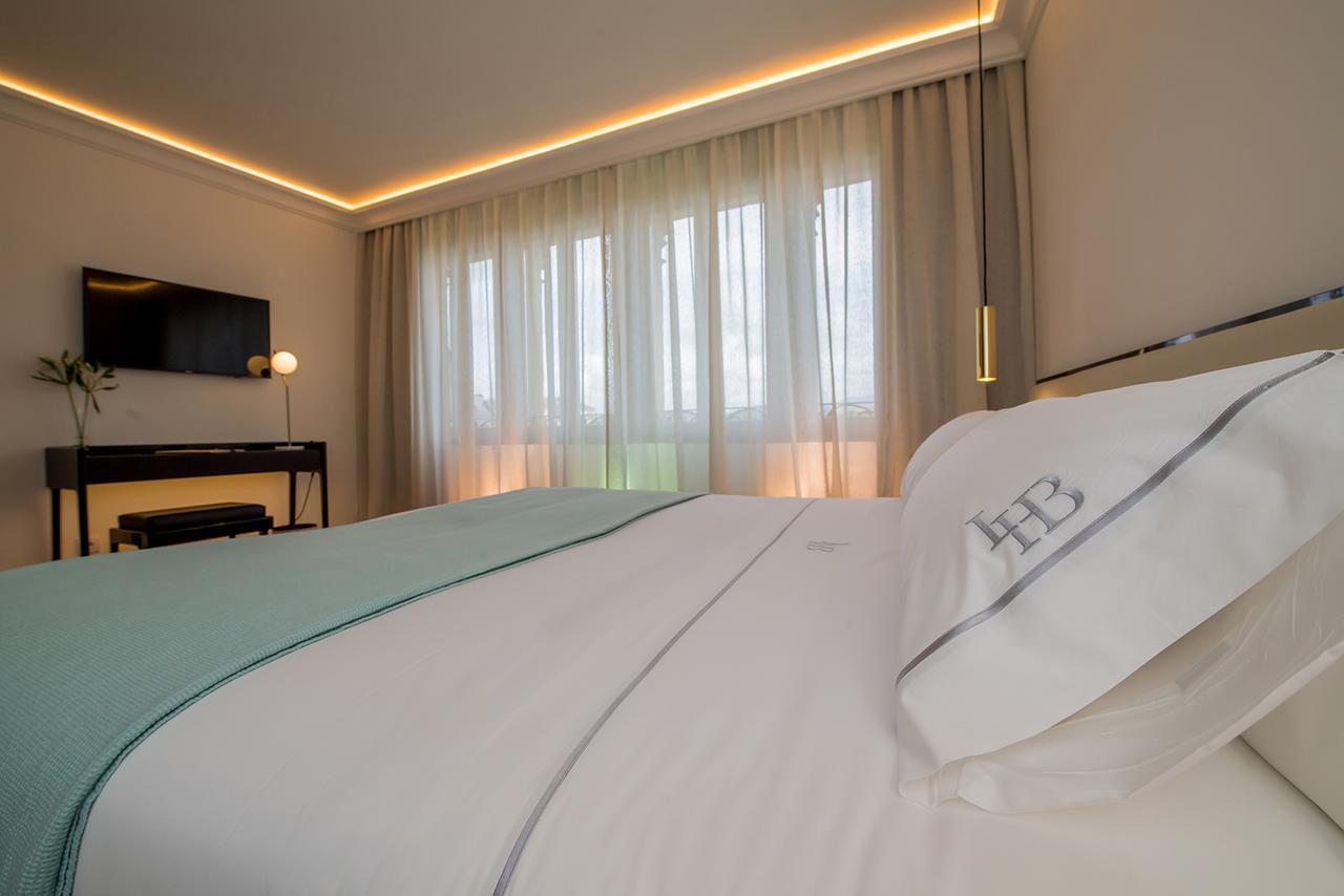 Hotel Boutique Loriente Рибадео Екстериор снимка